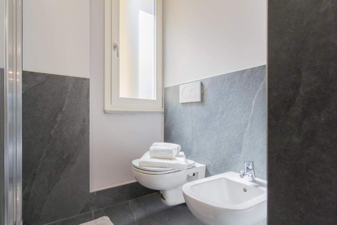 Sant'Agostino Apartments By Rent All Como Exterior photo